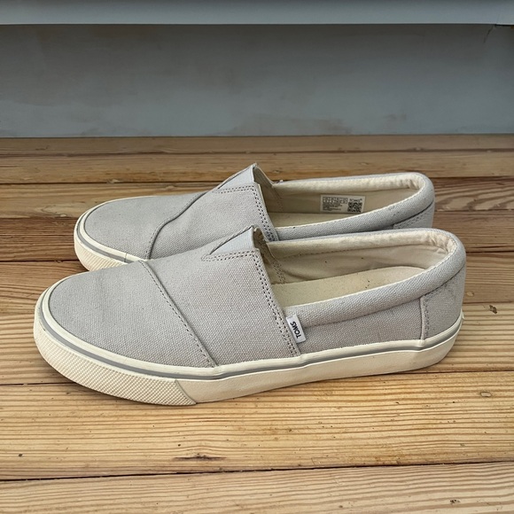 Women’s Toms Gray ankle height Espadrilles slip on shoes size 8 W - Picture 1 of 9